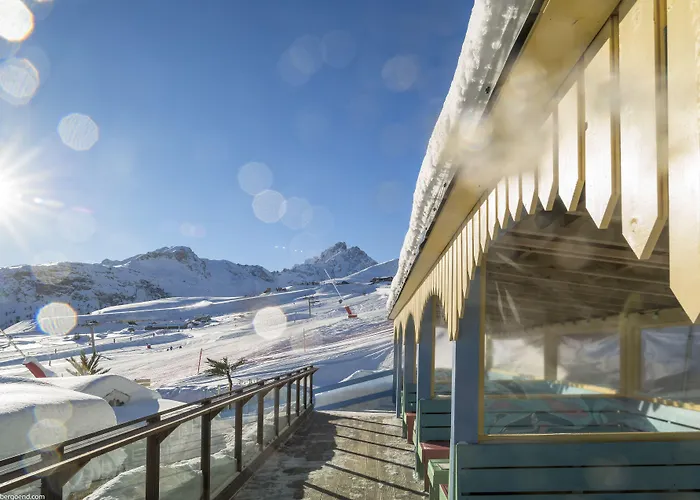 Courcheneige 4* 谷雪维尔